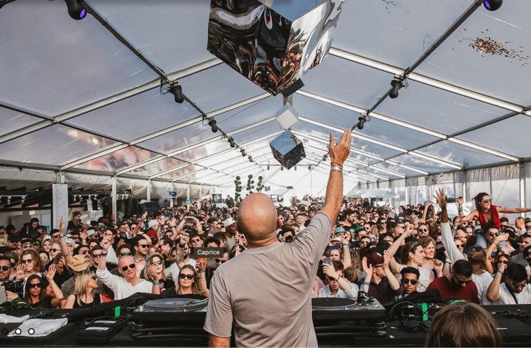 Berg Nest - Caprice Festival